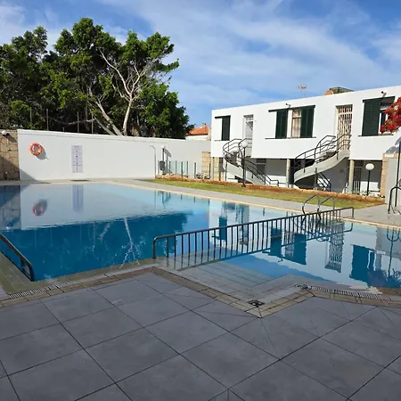 Apartman Jacaranda Close To The Beach, Sea-view, Pool, Wifi, Sat-tv *