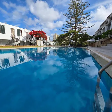 Jacaranda Close To The Beach, Sea-view, Pool, Wifi, Sat-tv * ארונה
